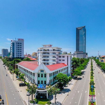 Emm Hotel Hue Exterior photo